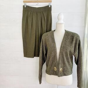 Vintage St. John Neiman Marcus Green tweed cropped jacket & Santana skirt 12